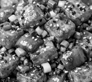 Oriental Seeame Garlic Tofu (Vegan|High Protein)