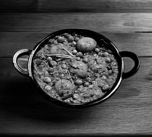 Mushroom matar masala (600ml)