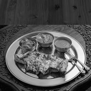 Chur Chur Naan Platter