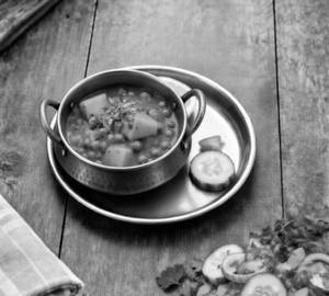 Matar paneer