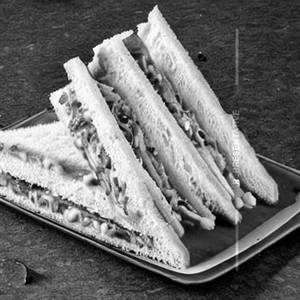 Vegetable cheese sandwich