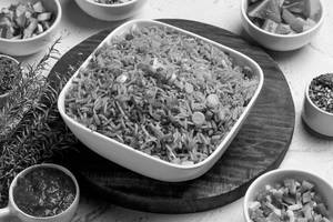 Veg Schezwan Fried Rice [Spicy]