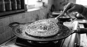 1 Chini Paratha