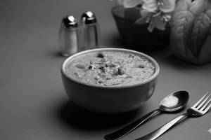 Patangg Special Dal Fry Khichdi (jain-without Potato,onion & Garlic)