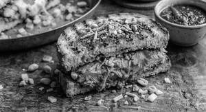 Makhani grilled sandwich