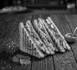 Peri peri paneer sandwich