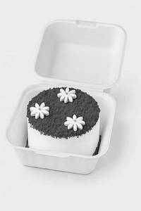 Red Velvet Bento [250 Gm]