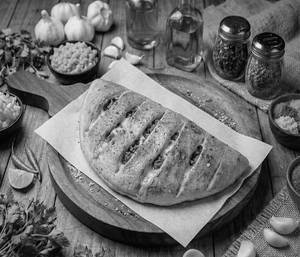 Stuffed Keema Garlic Bread