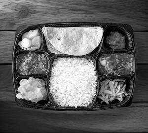 Chicken thali