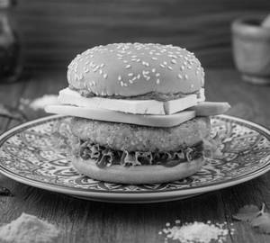 Panner With Veggie Patty Burger