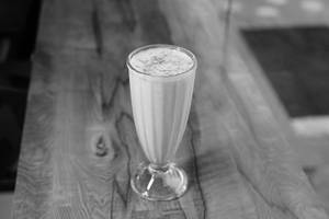 Kesar Thandaai Milkshake