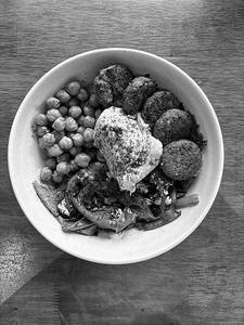 Mediterrenean Falafel Salad Bowl