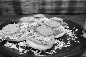 Murukku Sandwich