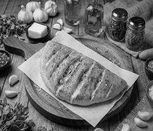 Peri Peri Chicken Stuffed Garlic Bread
