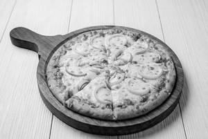 Cheese N Onion Pizza
