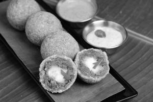 Karaisutir Mozzarella Balls(4pcs)