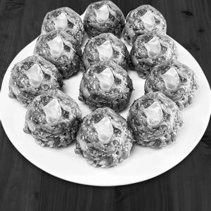 Dates Laddu  Nos