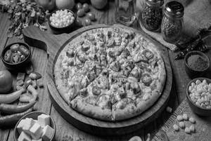 Spicy Mexican Chicken Pizza