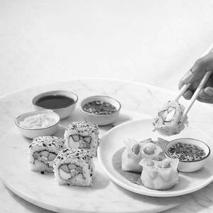 California Veg Sushi + Edamame Cream Cheese Dimsums
