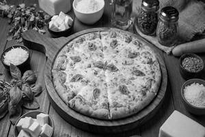 4 Cheese Pizza