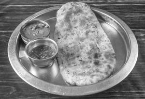 Special Amritsari Kulcha (King Size)