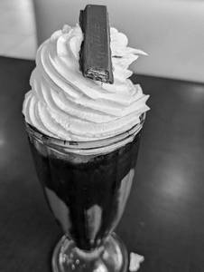 Kit Kat Shake