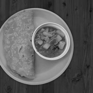 3 chapathi potato fry (250 ml)