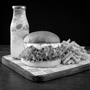 Classic Fried Chicken Burger Meal