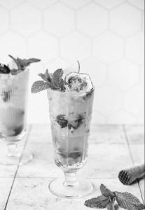 Passionfruit Mojito [online]