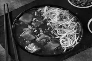 Chowmein With Chilli Paneer