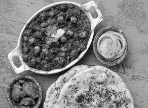 Amritsari Chole Kulcha