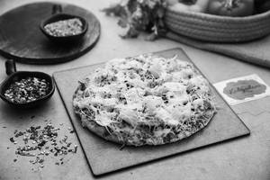 Garden Cheese Pizza