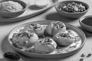 Special Dahi Wale Golgappe [5 Pieces]