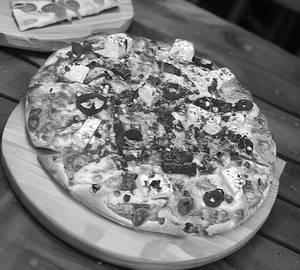 Paneer Pepprika Pizza