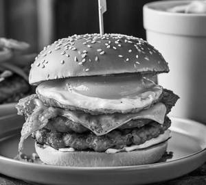 Egg Fried Burger