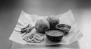 Vada Plate
