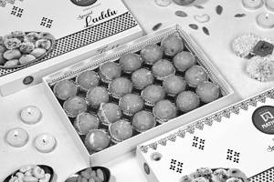 Atta Dry Fruit Laddu