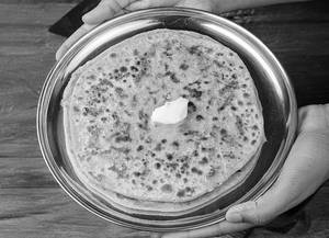Stuffed Paratha Paneer