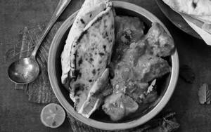 Butter Chicken Tawa Paratha Combo