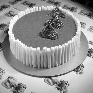 Red Velvet Cake (500gm)