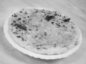 Stuffed Naan (aloo)