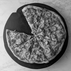 7 Spicy Tangy Pizza (4 Slice)