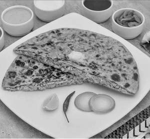 Gobi Pyaaz Paratha