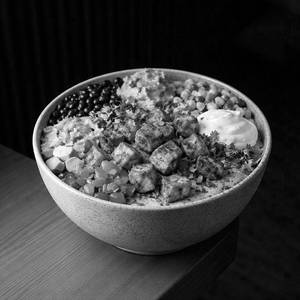 Chipotle Paneer Salad Bowl