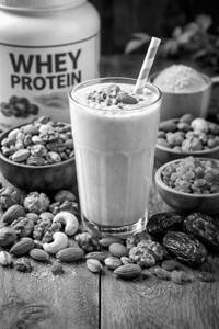 Whey protein shake with Dry fruits