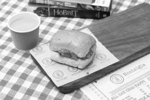 Egg Bhurji Pao And Bombay Chai Combo