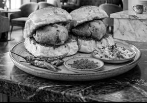 Mumbai Classic Vada Pav