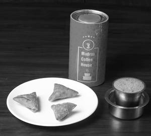 4 Cups Of Coffee + Cocktail Samosa (3 Pcs)