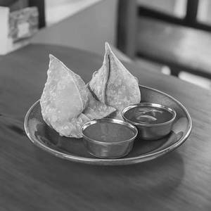 Punjabi samosa [1 plate 2 pieces]
