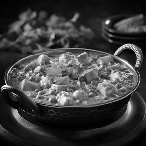 Matar Paneer